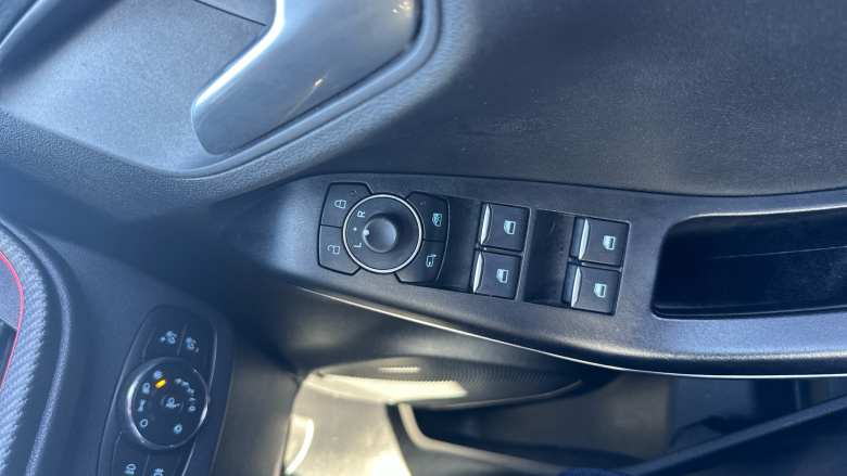 Ford Puma ST 1.5 EcoBoost ST 5dr Petrol Hatchback